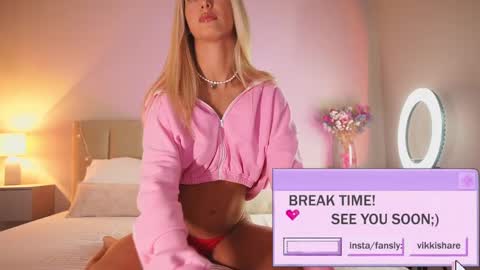 VIKKI online show from March 2025 12:47:01 PM