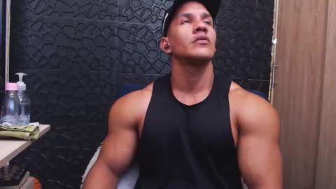 Viktor Herrera online show from November 2025 05:47:01 PM