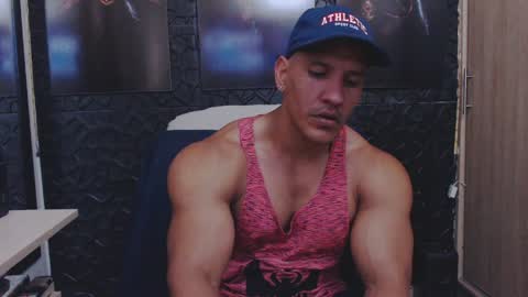 Viktor Herrera online show from May 2026 05:34:02 PM