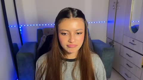 viky_evanss online show from July 2026 06:10:02 PM