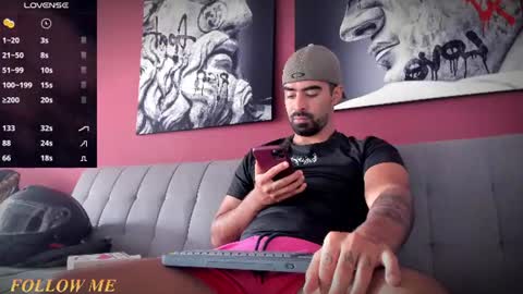 Snapshot of vince_colin chatting on June 2026 03:03:03 PM VINCE online show from June 2026 03:03:03 PM
