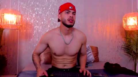 Snapshot of vincentblack_ chatting on September 2025 03:41:02 AM Vincent online show from September 2025 03:41:02 AM