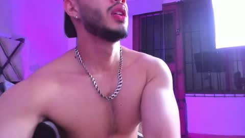 Vincent online show from December 2025 04:18:02 AM