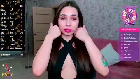 Vinkiepinkie online show from March 2025 03:45:02 PM