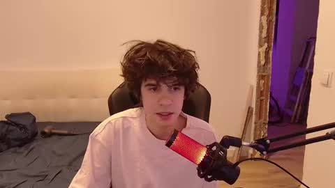 Snapshot of vinnie_06 chatting on March 2026 10:15:02 PM vinnie online show from March 2026 10:15:02 PM