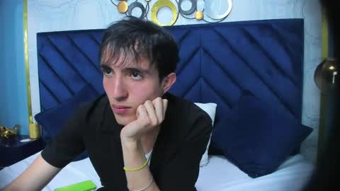 vinniematte online show from February 2025 04:27:01 AM