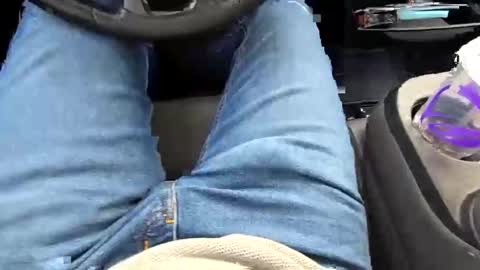 Clint online show from February 2025 10:31:01 PM
