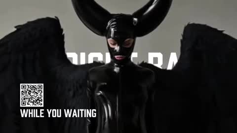 Diva Silvia online show from October 2025 04:46:01 PM