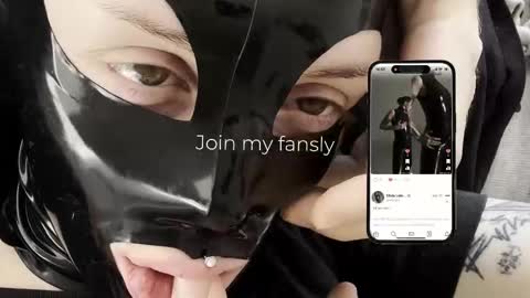 Diva Silvia online show from November 2025 05:16:01 PM