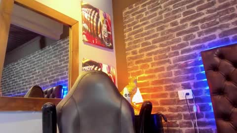 Snapshot of vinzenzrizzo chatting on December 2025 09:49:01 AM ---Vinzen--- online show from December 2025 09:49:01 AM