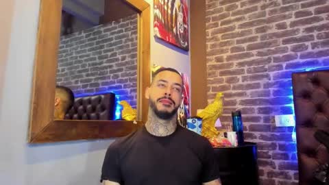 Snapshot of vinzenzrizzo chatting on February 2026 04:29:02 AM ---Vinzen--- online show from February 2026 04:29:02 AM