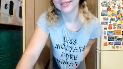 Snapshot of viodetta chatting on November 2025 11:30:01 AM viodetta online show from November 2025 11:30:01 AM