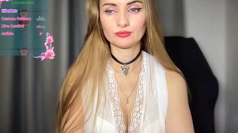 Funny  girl online show from December 2024 12:16:02 PM