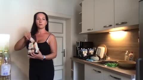 Snapshot of viola_beck chatting on September 2025 12:39:02 PM Vio online show from September 2025 12:39:02 PM