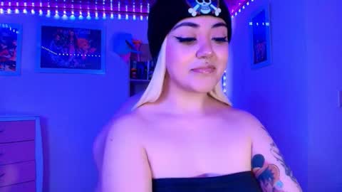 violet online show from December 2025 06:32:01 AM