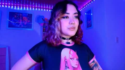 violet online show from December 2025 06:01:02 AM