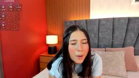 Violet online show from October 2025 06:26:02 PM