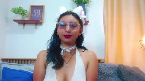 V I O L E T  online show from June 2026 02:29:01 PM