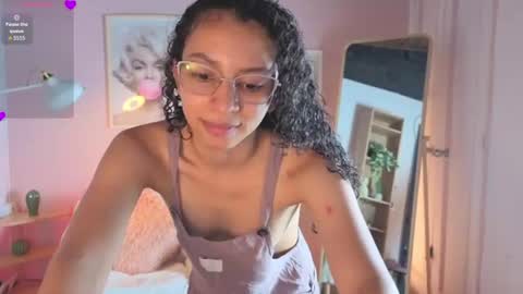 violet__15 online show from July 2026 03:58:01 PM