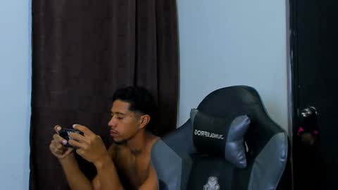 Violet and Myers online show from March 2026 06:55:01 PM