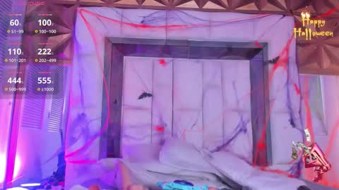 violet_milleer online show from October 2025 07:07:02 PM