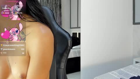 Snapshot of violet_rost chatting on January 2025 05:13:01 PM  Violet  online show from January 2025 05:13:01 PM