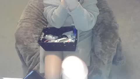 Snapshot of violet_winter97 chatting on December 2024 03:16:01 PM violet_winter97 online show from December 2024 03:16:01 PM