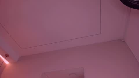 Violeta  online show from November 2025 10:59:02 AM