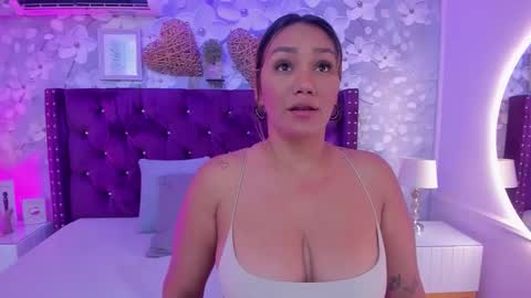 violeta_medina online show from October 2025 11:49:02 AM