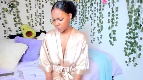 Violeta online show from January 2025 02:28:02 PM