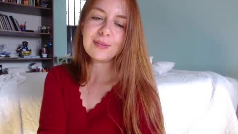 Violeta Peter online show from October 2025 08:50:02 PM