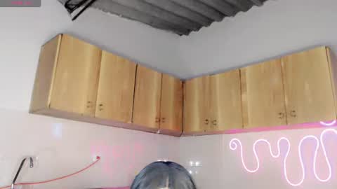 violeta_r_01 online show from June 2026 04:46:01 AM