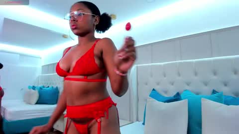 violeta_ruiz_ online show from February 2025 10:37:01 PM