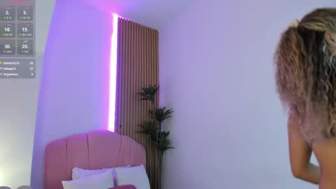 Snapshot of violeta_sannz chatting on May 2026 04:04:02 PM violeta_sannz online show from May 2026 04:04:02 PM