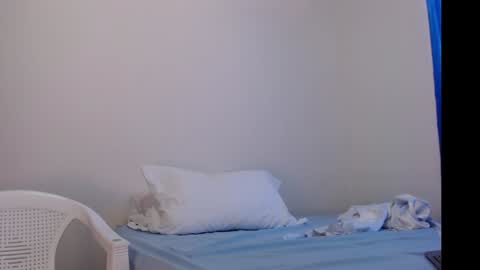 VIOLETA SORACHI  online show from January 2025 01:18:02 PM