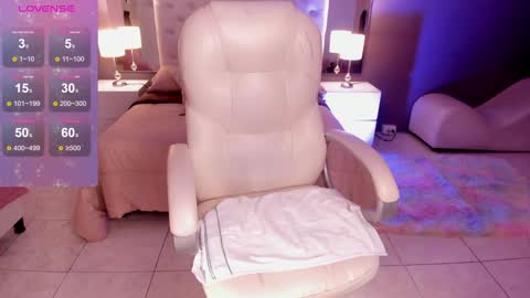 Violeta  online show from December 2024 11:50:02 AM