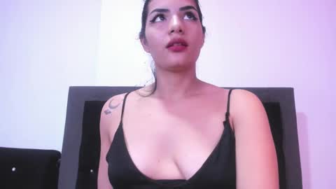 VioletaDums online show from January 2025 05:32:02 AM