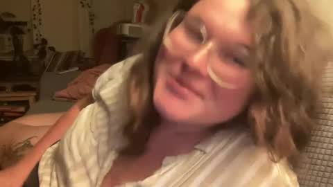 violetlyhappy online show from September 2025 11:59:01 PM