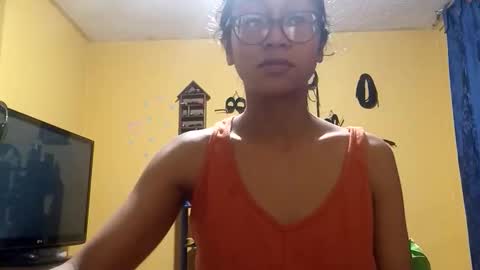 Snapshot of violetsexhot999 chatting on October 2025 01:06:02 AM Violet777 online show from October 2025 01:06:02 AM