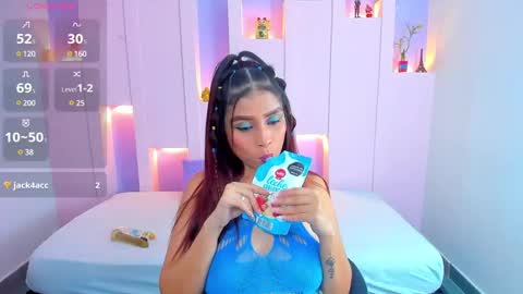 Snapshot of violetsmith7 chatting on January 2025 08:37:01 PM violetsmith online show from January 2025 08:37:01 PM