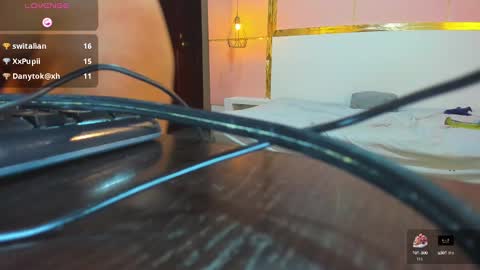 Snapshot of violetsmith7 chatting on February 2025 07:05:01 AM violetsmith online show from February 2025 07:05:01 AM