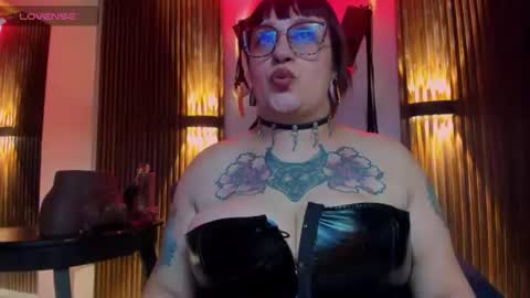 violett_8 online show from July 2026 08:52:01 PM