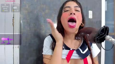 Violett online show from October 2025 06:08:01 AM