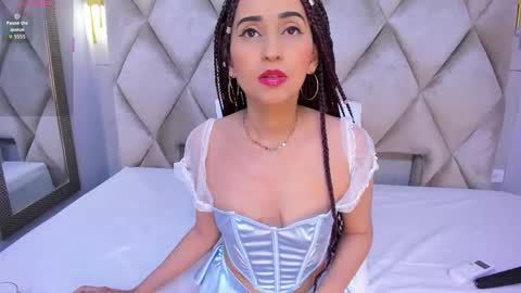 Violett  online show from February 2026 08:29:02 PM