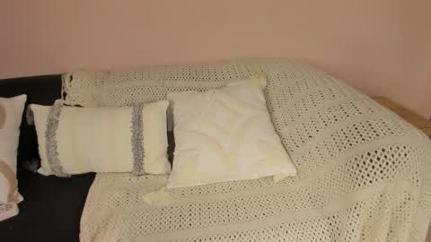 violetta independent model online show from March 2026 06:30:01 AM