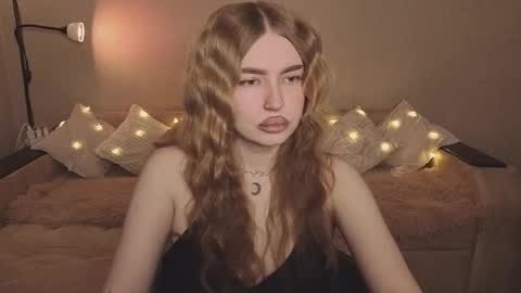 ViolettaOtis online show from March 2026 03:29:02 PM