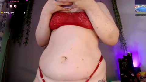 Snapshot of violettasexycam chatting on October 2025 02:11:02 AM violetafetish online show from October 2025 02:11:02 AM