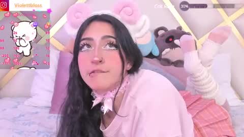 Snapshot of violettbloss chatting on March 2025 12:27:02 AM Violeta online show from March 2025 12:27:02 AM