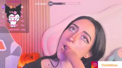 Snapshot of violettbloss chatting on September 2025 04:01:01 AM Violeta online show from September 2025 04:01:01 AM