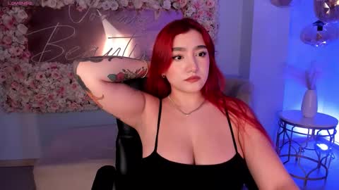 Snapshot of violettcastel chatting on September 2025 07:40:02 PM Violett Castel online show from September 2025 07:40:02 PM
